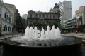 セナド広場の噴水と地球のモニュメント
